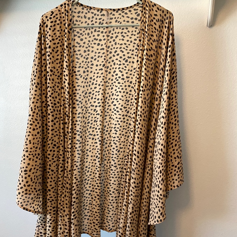Cover up ! Or cardigan